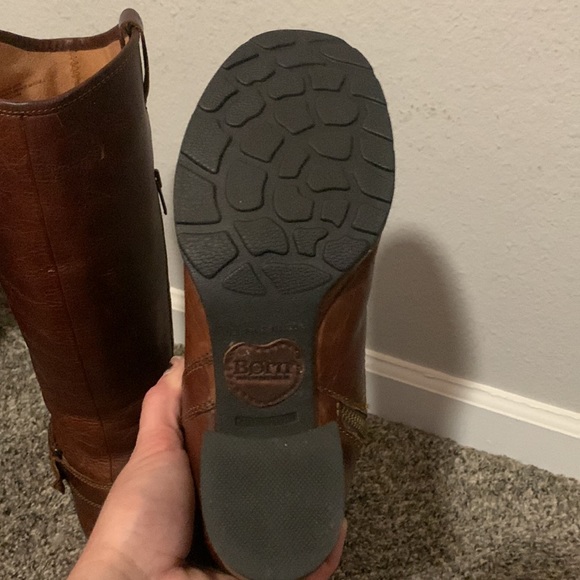 Boots by Born - Picture 6 of 7